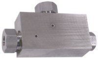 Block and Bleed Catcher Assembly Block and Bleed Catcher Assembly